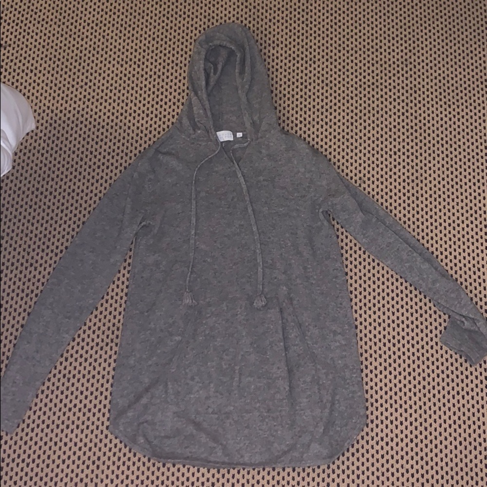 House of Pom sweater